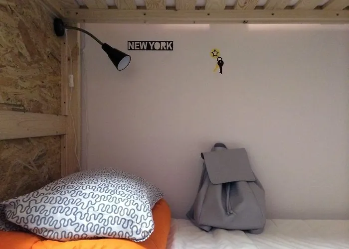 Hostel Oras Nakvynės namai