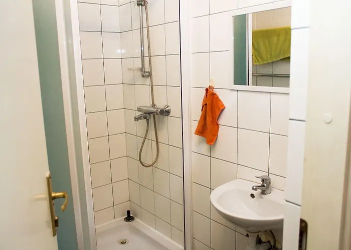 Nakvynės namai Hostel Oras *