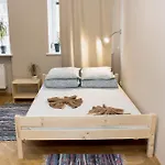 Vandrerhjem Oras *